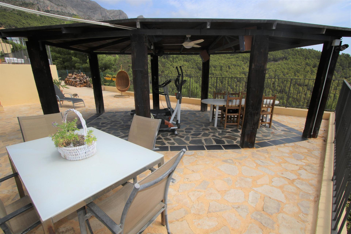 Se vende Villa - Chalet de 4 dormitorios en Costa Blanca, Alicante, España