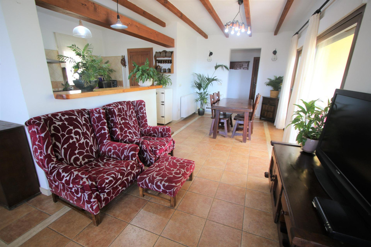 Se vende Villa - Chalet de 4 dormitorios en Costa Blanca, Alicante, España