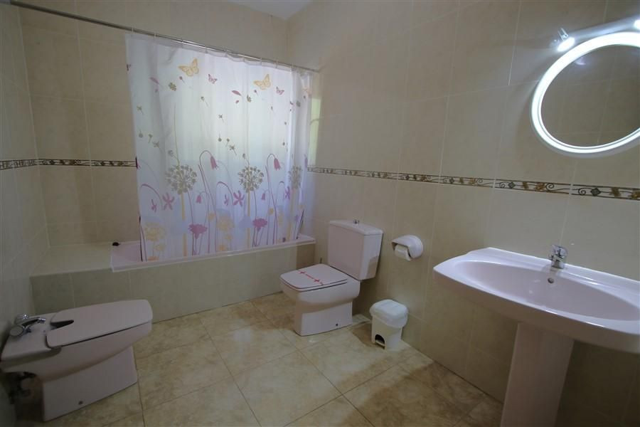 12 Bed Townhouse for sale in Calpe Costa Blanca, Alicante, Spain