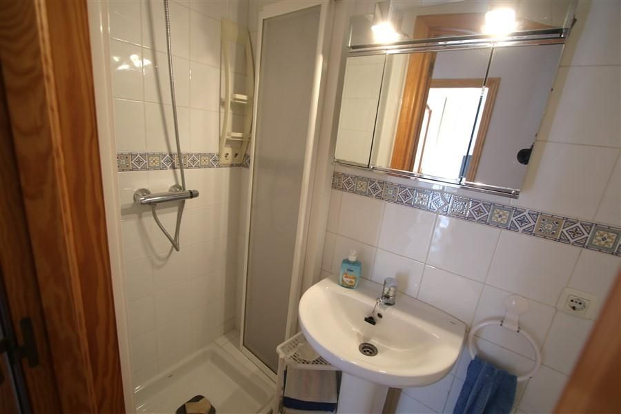 Se vende Villa - Chalet de 5 dormitorios en Costa Blanca, Alicante, España