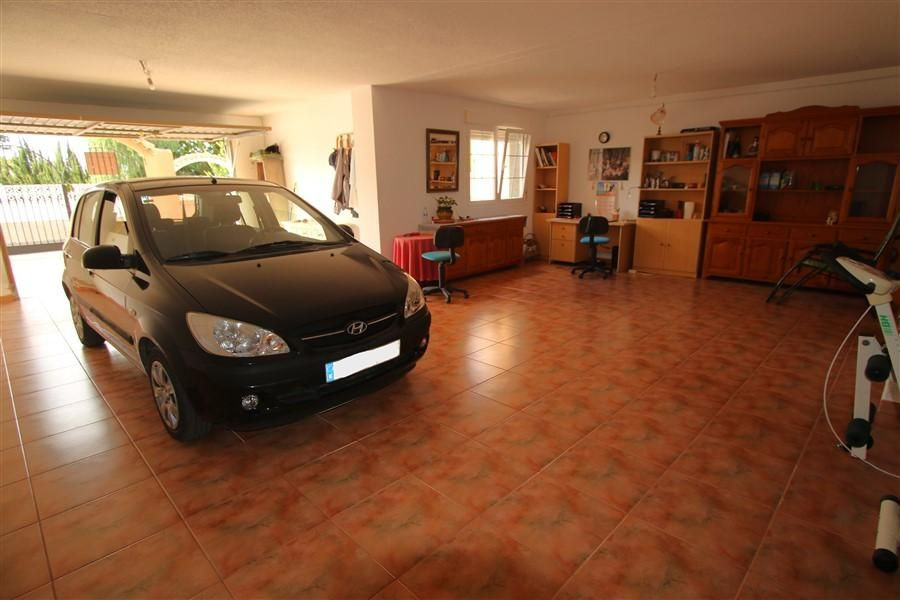 Se vende Villa - Chalet de 5 dormitorios en Costa Blanca, Alicante, España