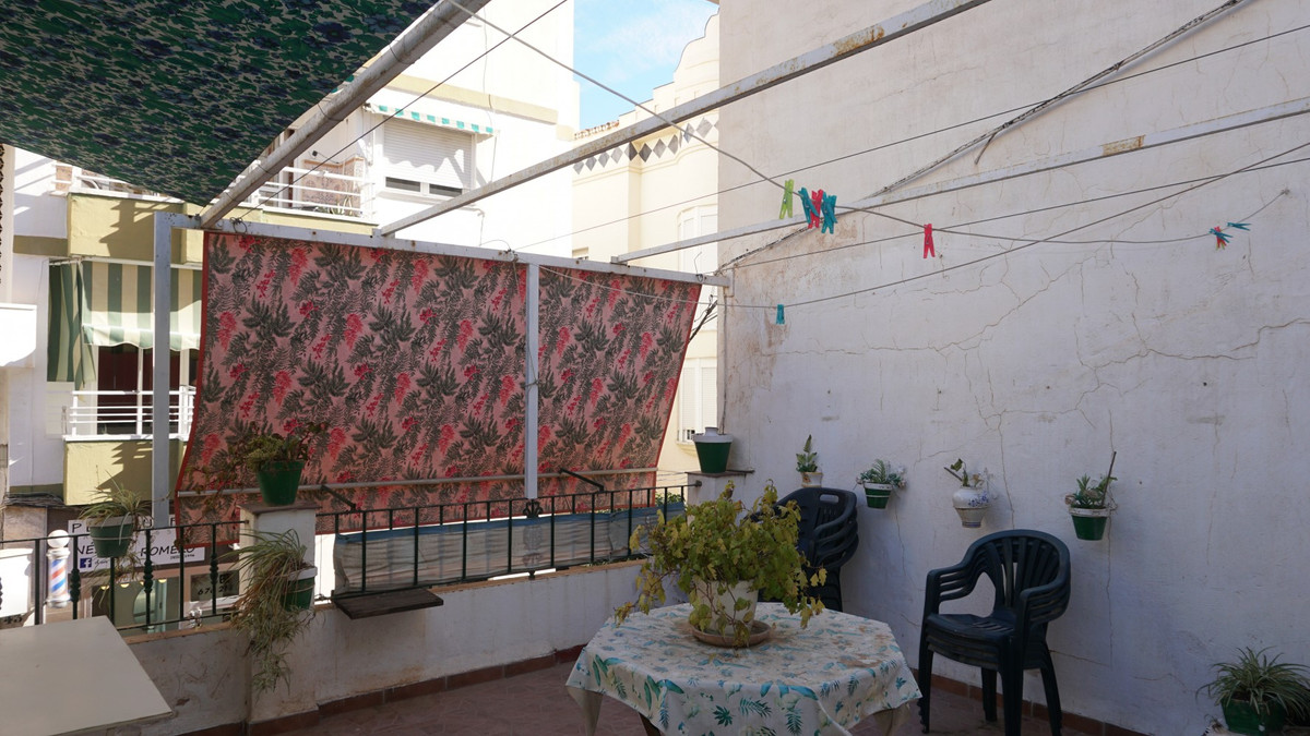Se vende Pareada de 4 dormitorios en Costa Del Sol East, Málaga, España