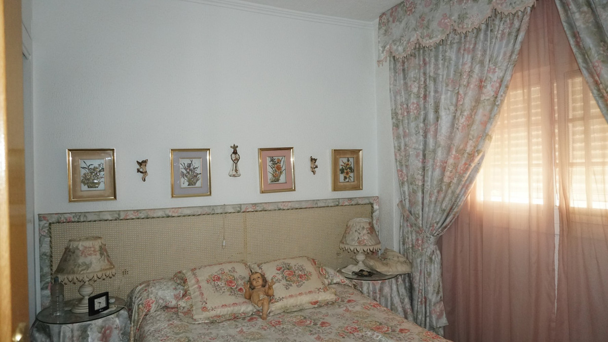 Se vende Pareada de 4 dormitorios en Costa Del Sol East, Málaga, España