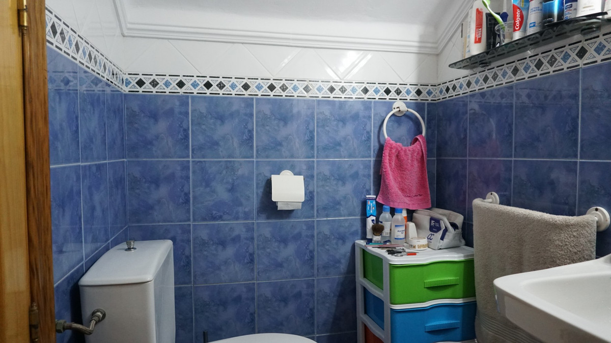 Se vende Pareada de 4 dormitorios en Costa Del Sol East, Málaga, España
