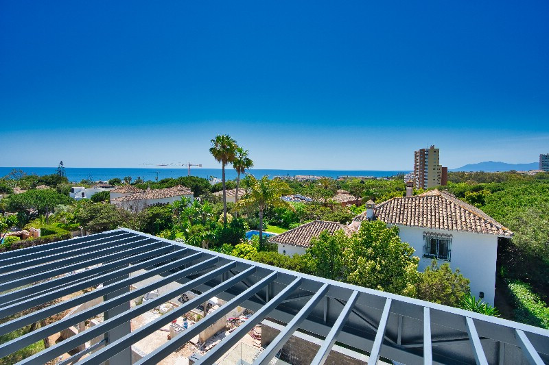 Se vende Villa - Chalet de 6 dormitorios en Costa Del Sol, Málaga, España