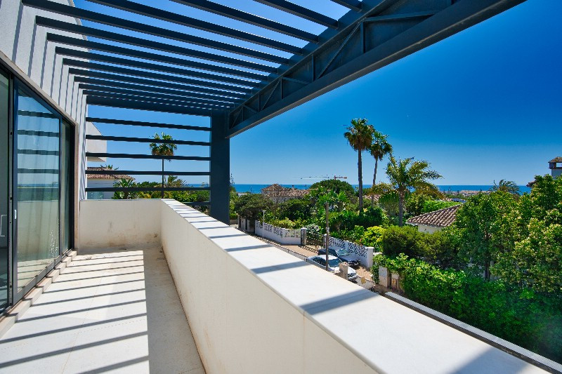 Se vende Villa - Chalet de 6 dormitorios en Costa Del Sol, Málaga, España