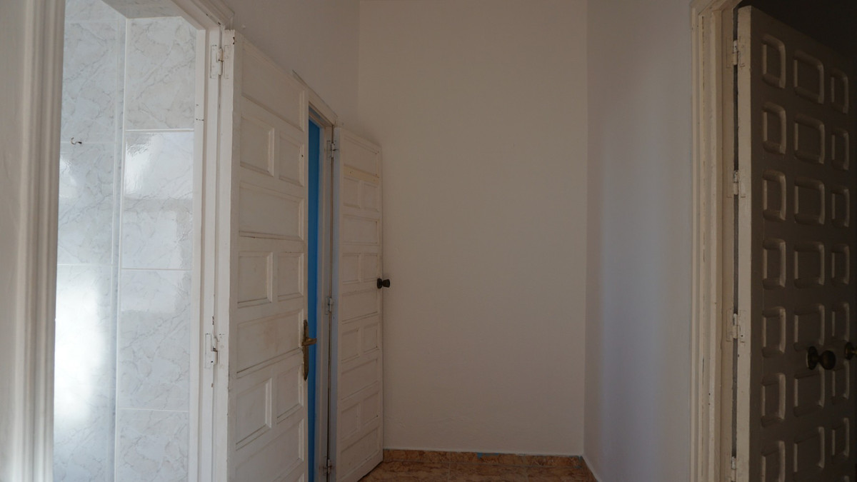 Se vende Villa - Chalet de 10 dormitorios en Costa Del Sol East, Málaga, España