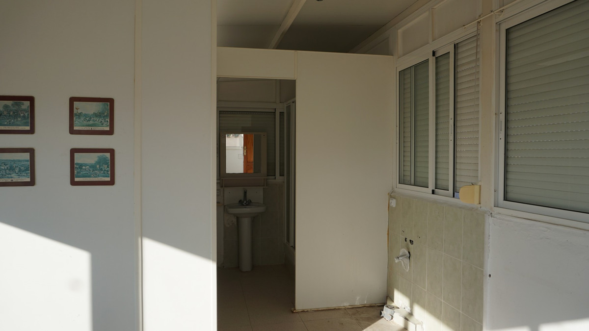 Se vende Villa - Chalet de 10 dormitorios en Costa Del Sol East, Málaga, España