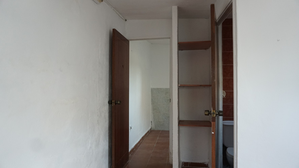 Se vende Villa - Chalet de 10 dormitorios en Costa Del Sol East, Málaga, España