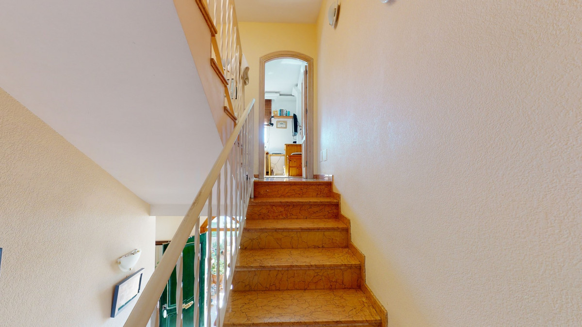 Se vende Villa - Chalet de 8 dormitorios en Costa Del Sol East, Málaga, España