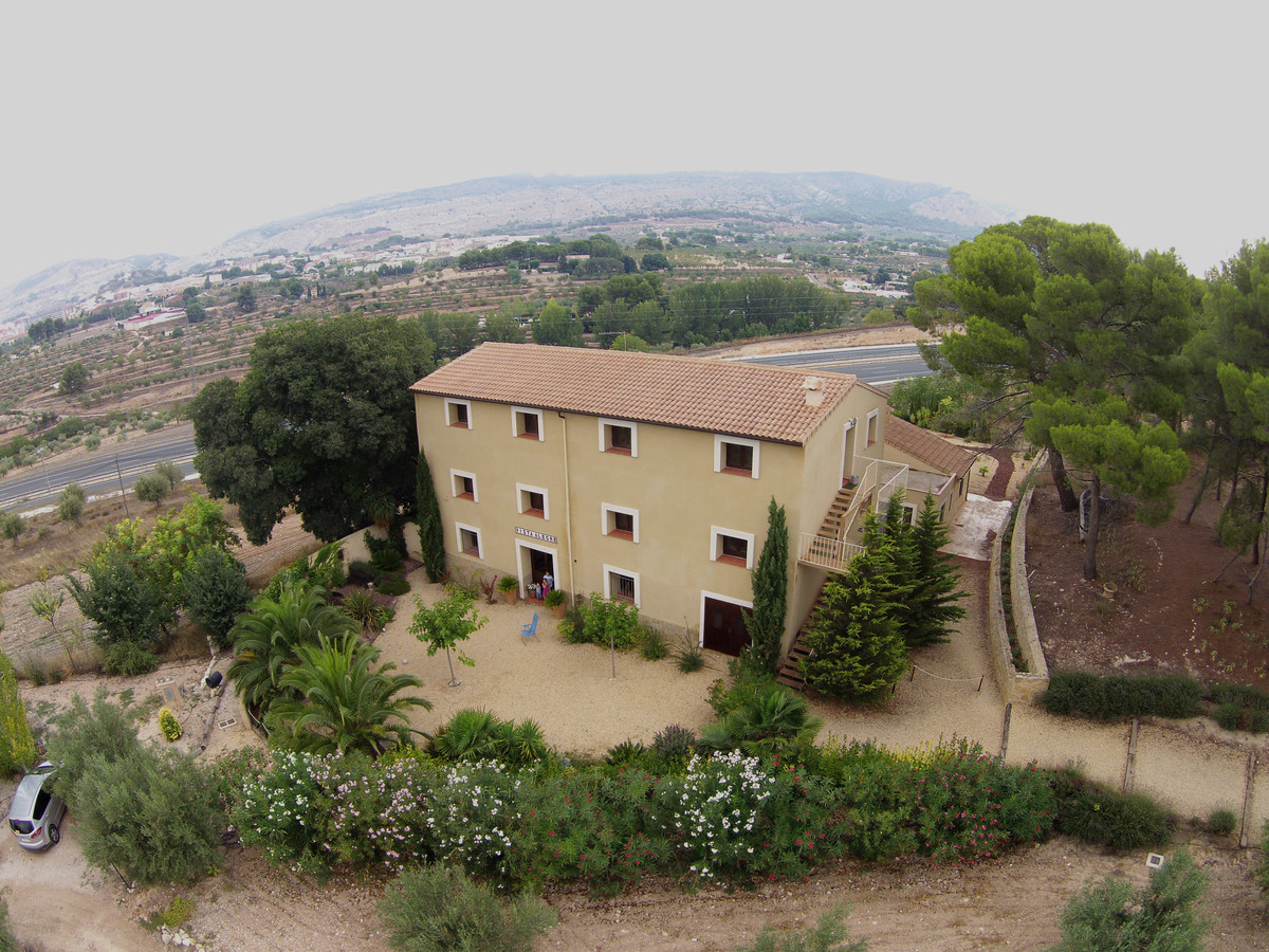 15 Bed Townhouse for sale in Ibi Costa Blanca, Alicante, Spain