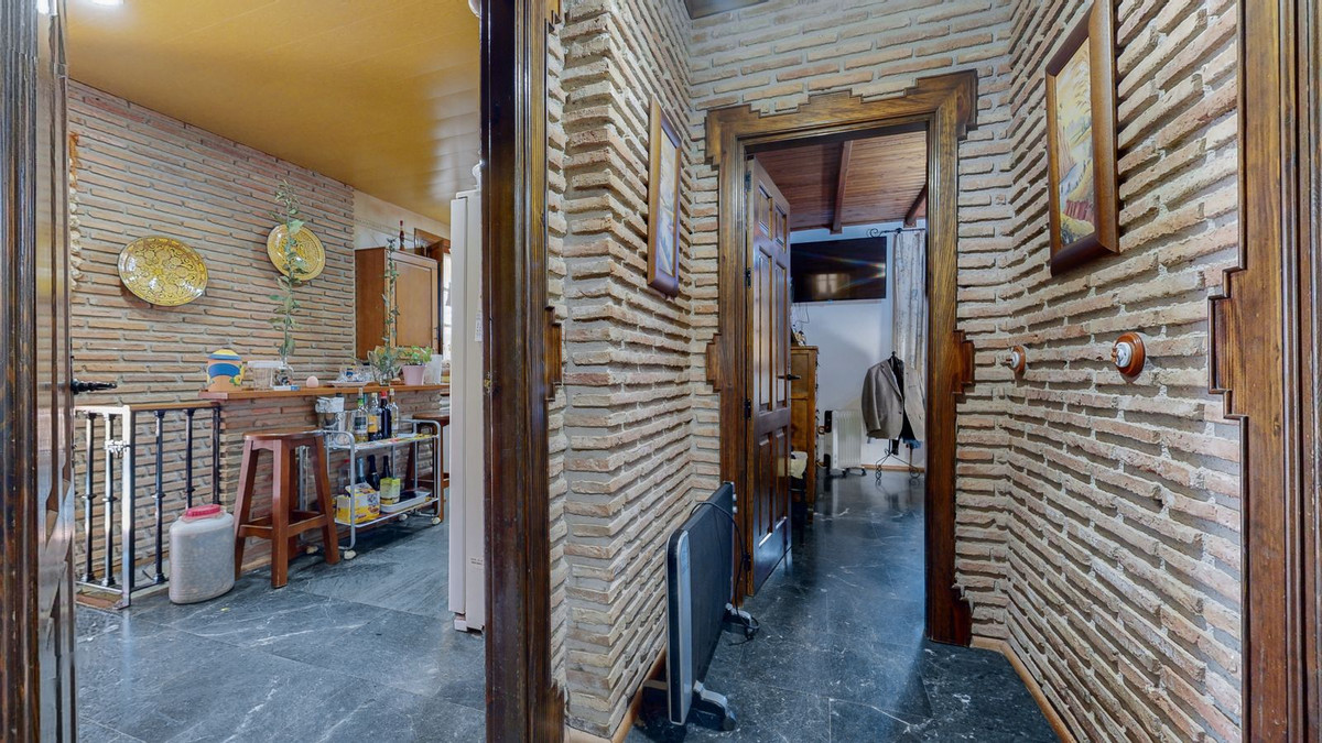4 Bed Townhouse for sale in Bobadilla Málaga, Málaga, Spain