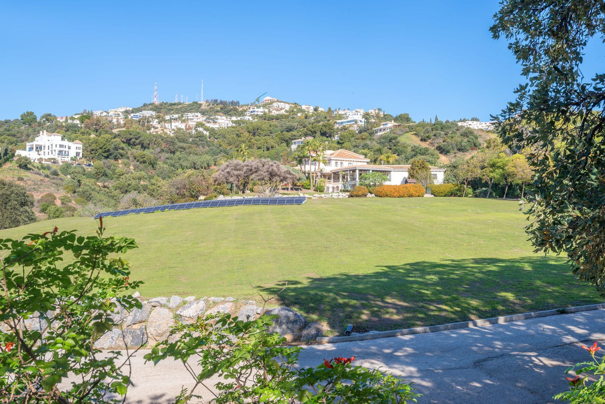 Se vende Villa - Chalet de 8 dormitorios en Costa Del Sol, Málaga, España