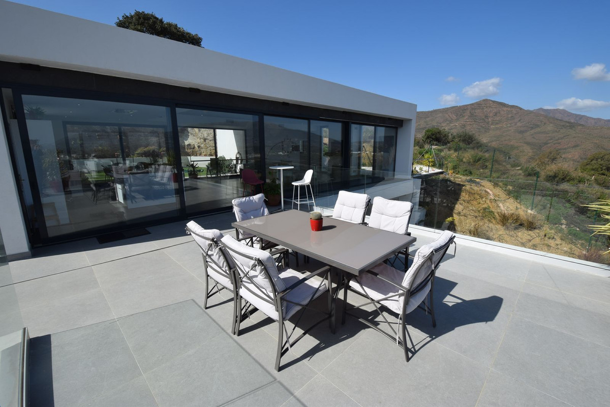 4 Bed Townhouse for sale in La Cala Golf Costa Del Sol, Málaga, Spain