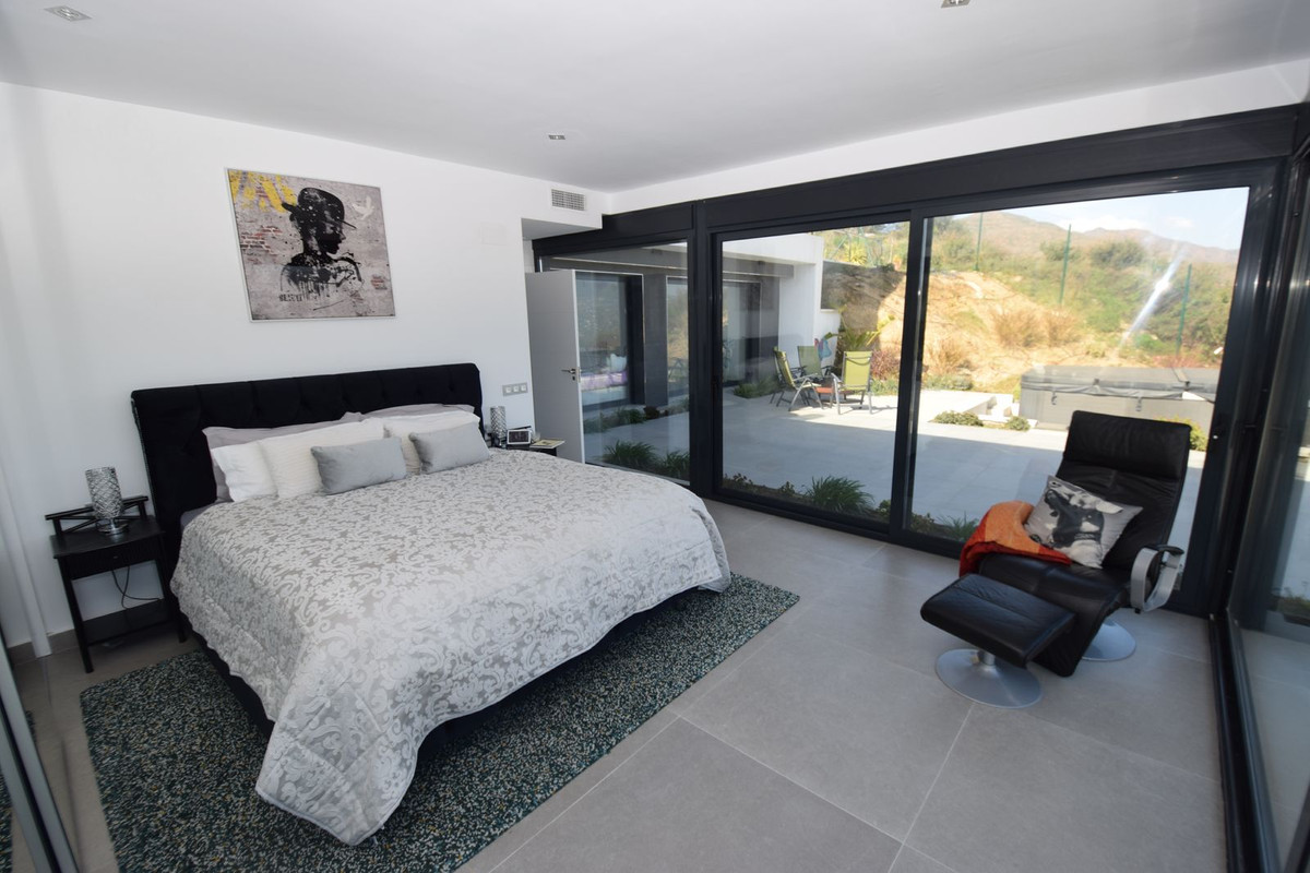 4 Bed Townhouse for sale in La Cala Golf Costa Del Sol, Málaga, Spain