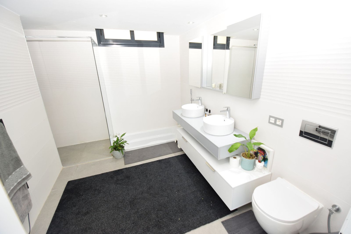 4 Bed Townhouse for sale in La Cala Golf Costa Del Sol, Málaga, Spain