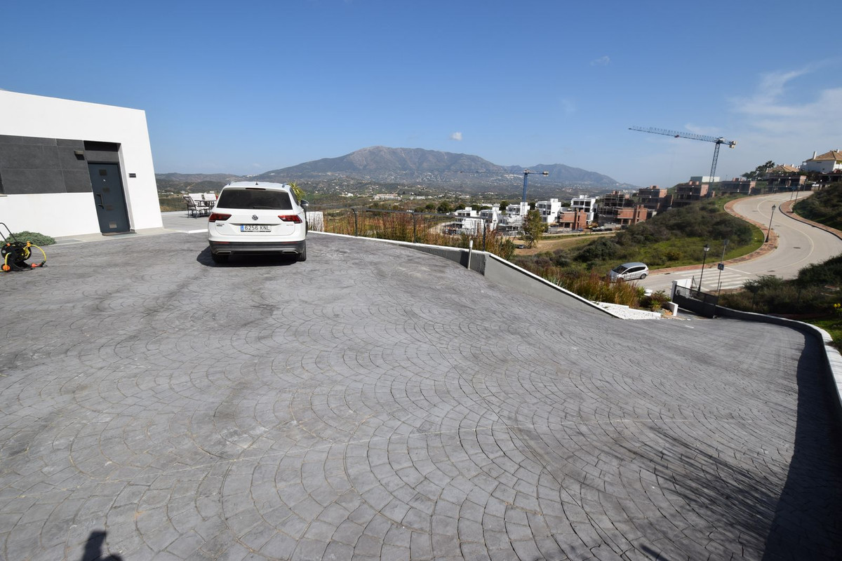 4 Bed Townhouse for sale in La Cala Golf Costa Del Sol, Málaga, Spain