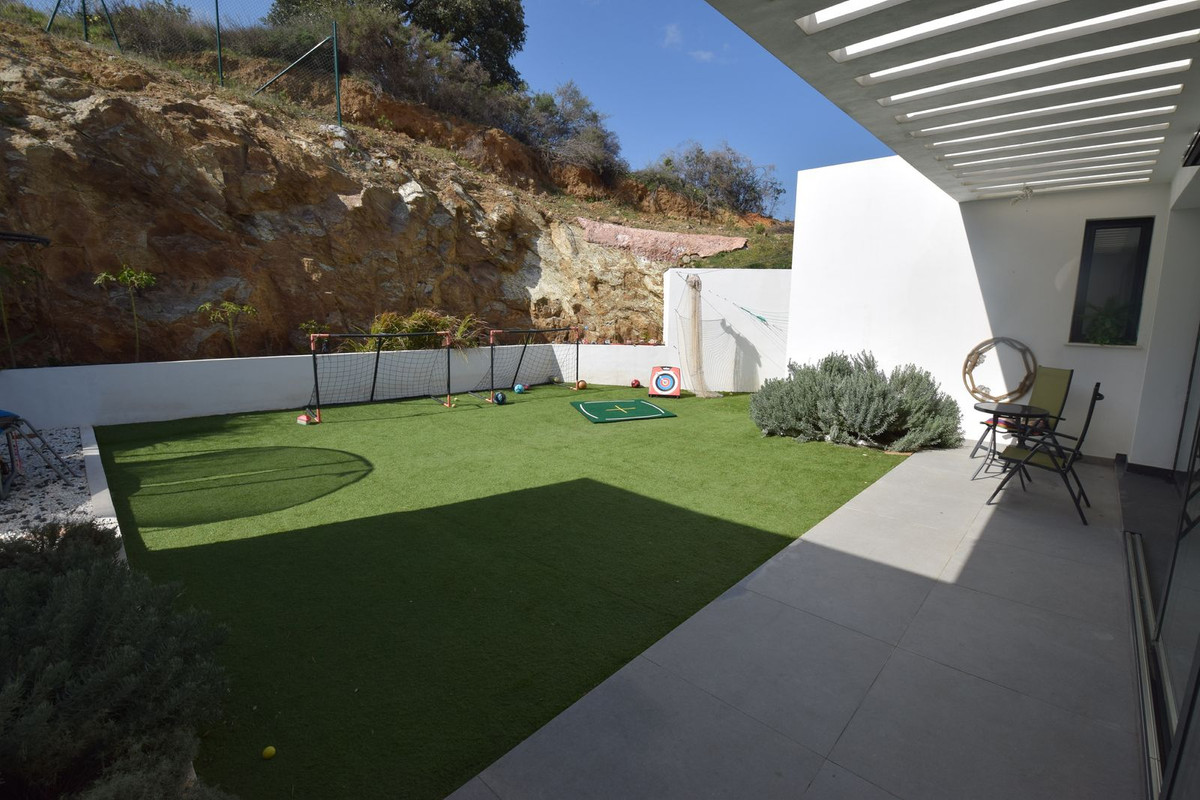 4 Bed Townhouse for sale in La Cala Golf Costa Del Sol, Málaga, Spain