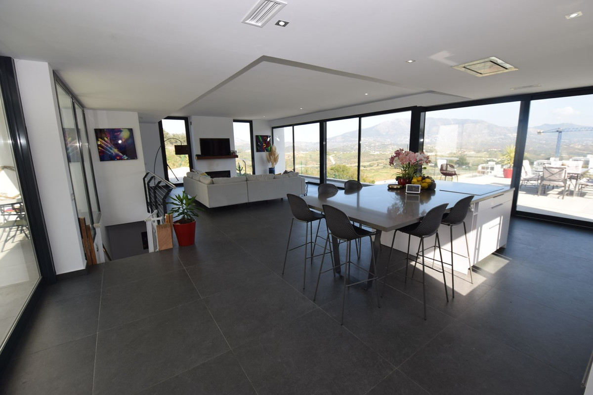 4 Bed Townhouse for sale in La Cala Golf Costa Del Sol, Málaga, Spain