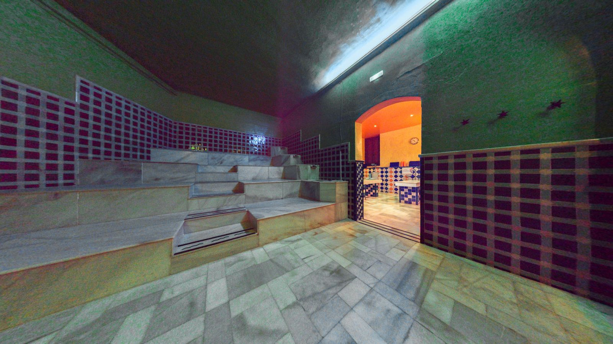 Commercial unit for sale in Málaga Costa Del Sol, Málaga, Spain