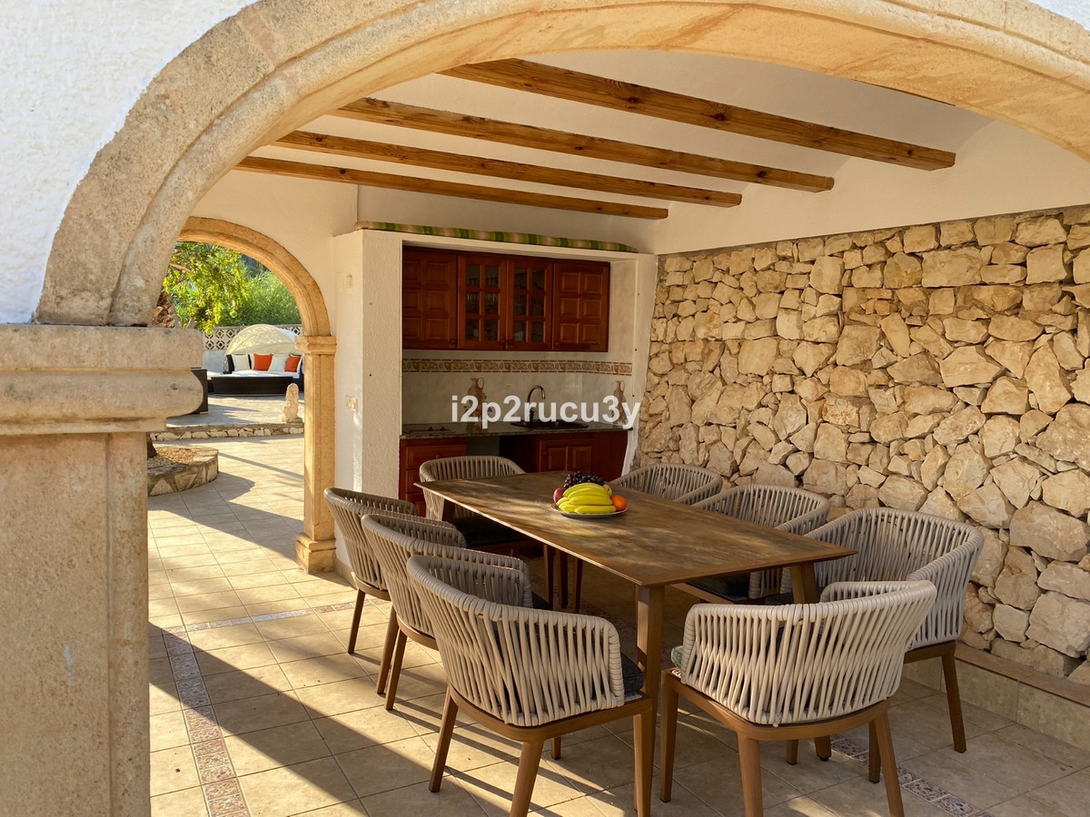 4 Bed Townhouse for sale in Benissa Costa Blanca, Alicante, Spain