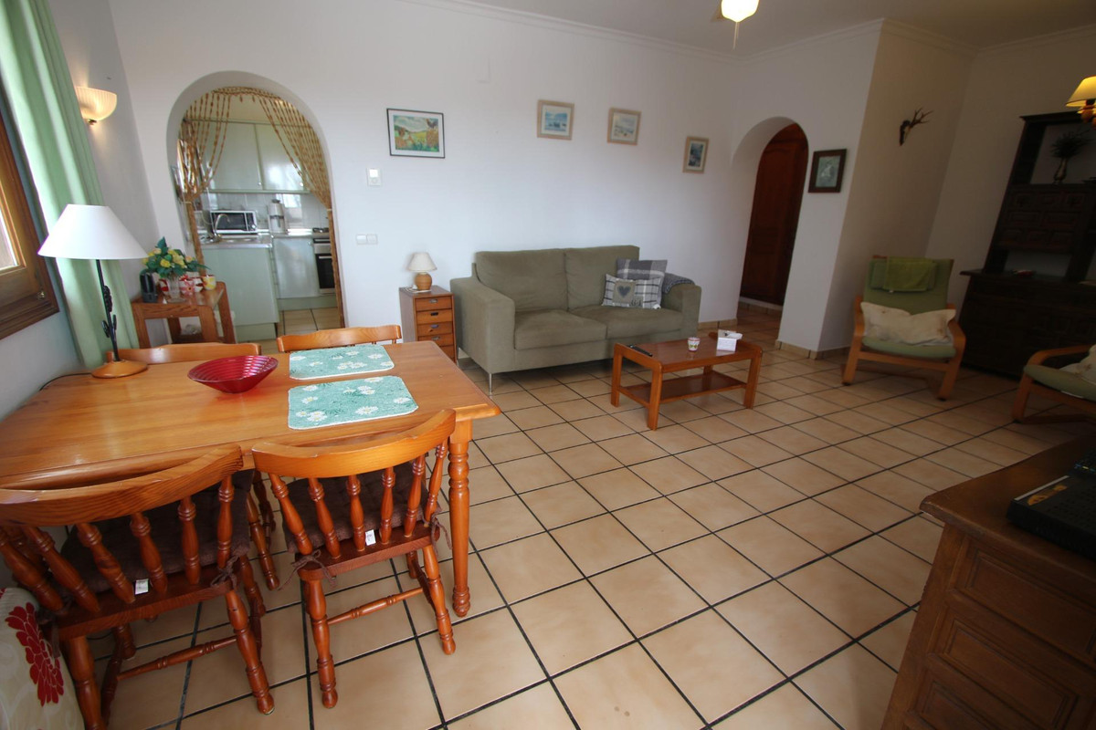 Se vende Villa - Chalet de 6 dormitorios en Costa Blanca, Alicante, España