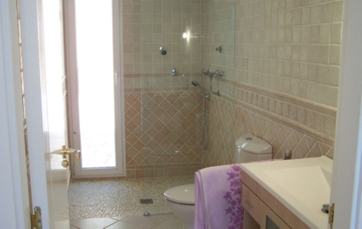 3 Bed Townhouse for sale in Calpe Costa Blanca, Alicante, Spain