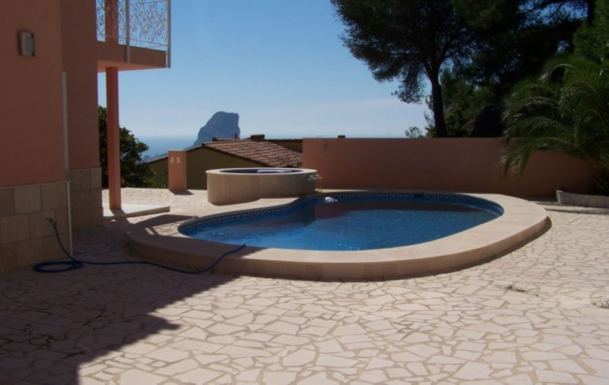 3 Bed Townhouse for sale in Calpe Costa Blanca, Alicante, Spain