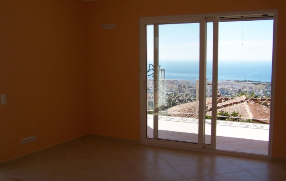 3 Bed Townhouse for sale in Calpe Costa Blanca, Alicante, Spain