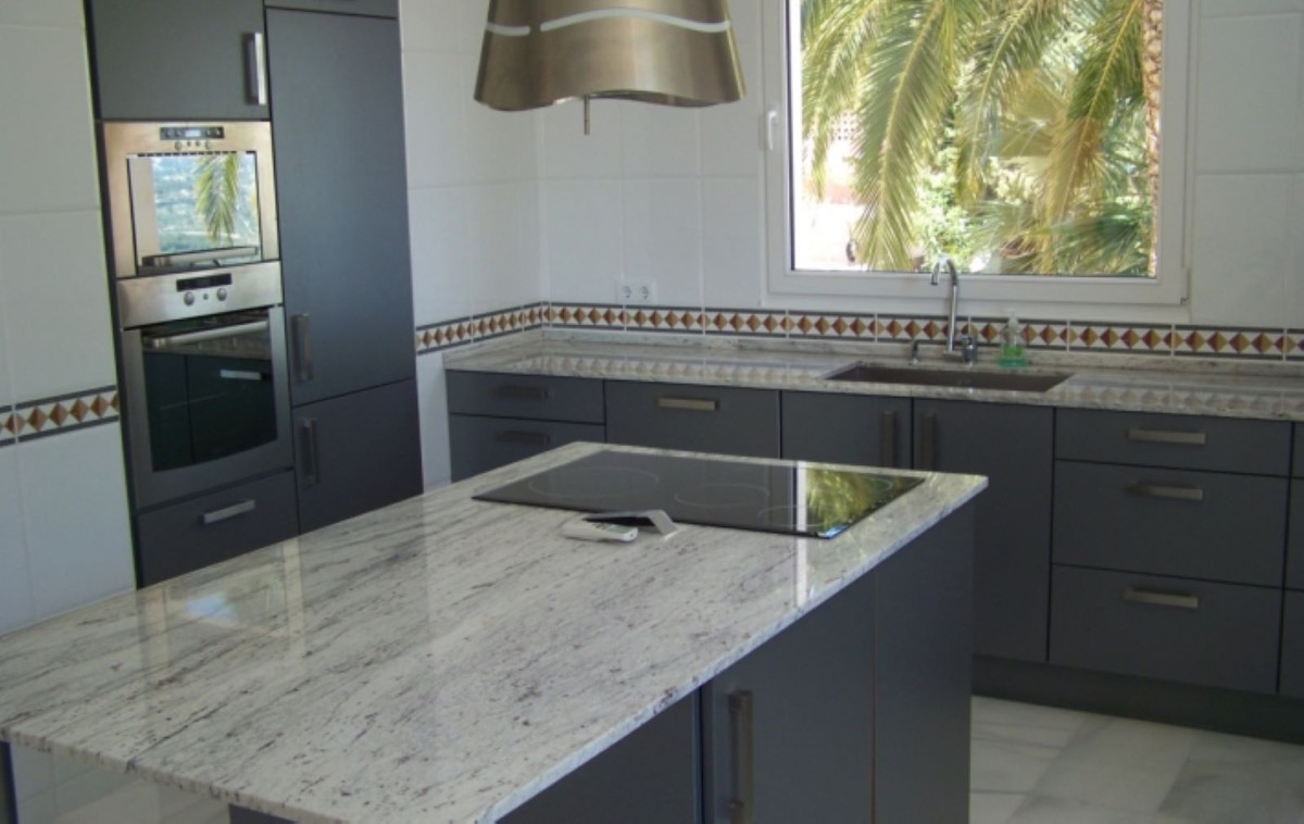 3 Bed Townhouse for sale in Calpe Costa Blanca, Alicante, Spain