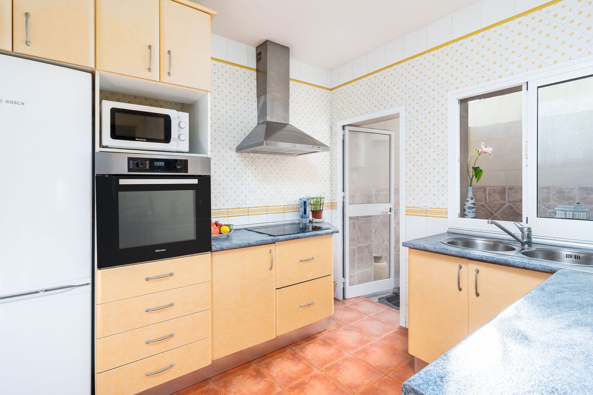 Se vende Adosada de 3 dormitorios en Costa Del Sol, Cadiz, España
