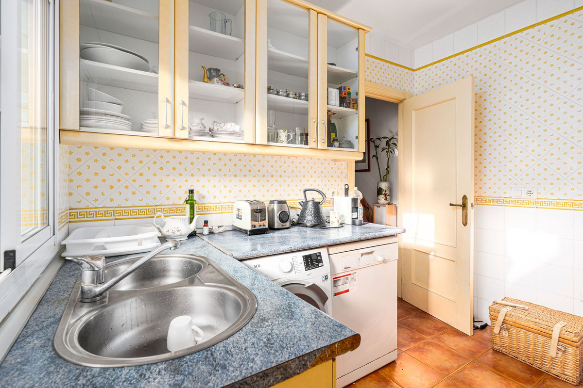 Se vende Adosada de 3 dormitorios en Costa Del Sol, Cadiz, España