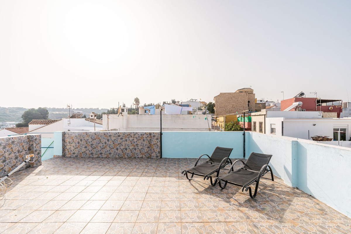 Se vende Adosada de 3 dormitorios en Costa Del Sol, Cadiz, España