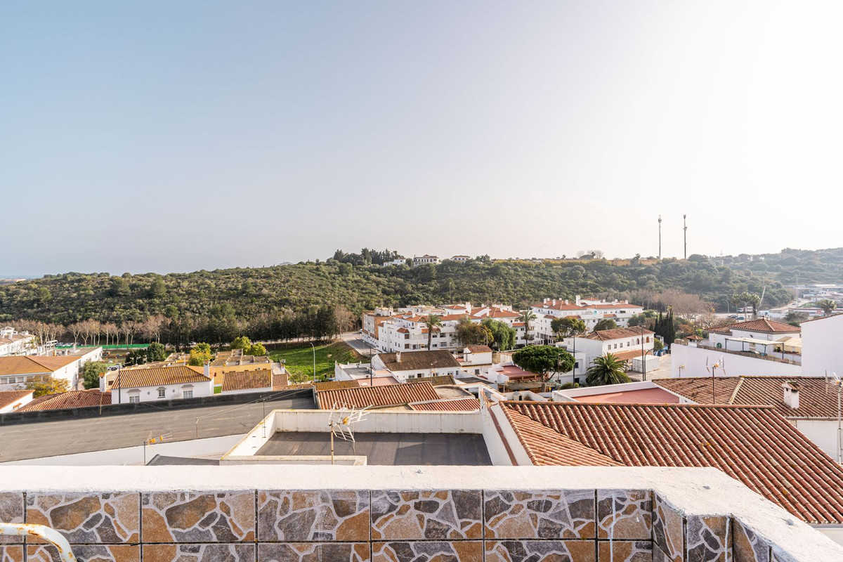 Se vende Adosada de 3 dormitorios en Costa Del Sol, Cadiz, España