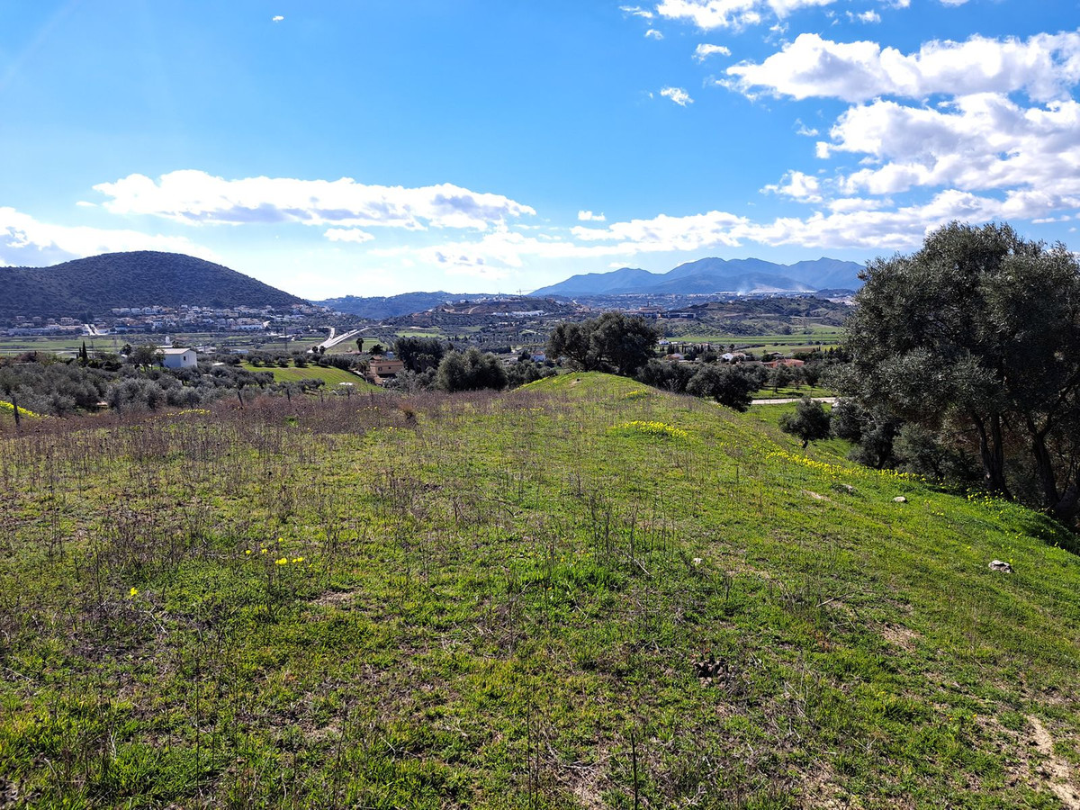 Se vende Terreno Rustico  en Costa Del Sol, Málaga, España