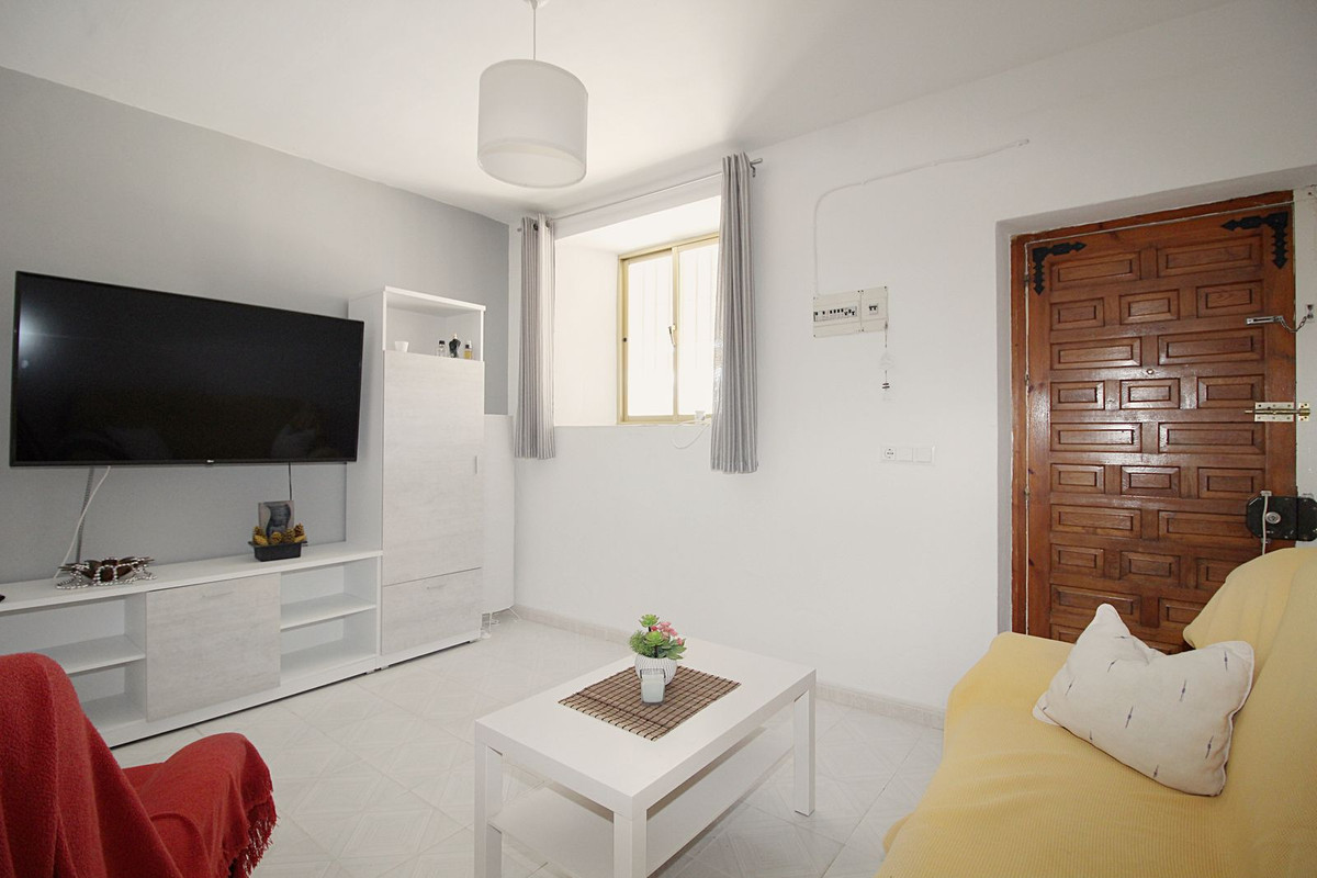 2 Bed Townhouse for sale in Coín Costa Del Sol, Málaga, Spain
