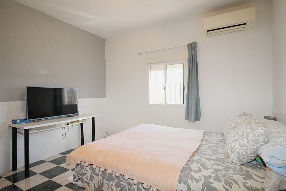 2 Bed Townhouse for sale in Coín Costa Del Sol, Málaga, Spain