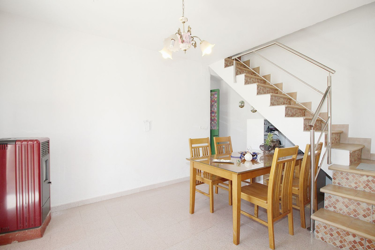 2 Bed Townhouse for sale in Coín Costa Del Sol, Málaga, Spain