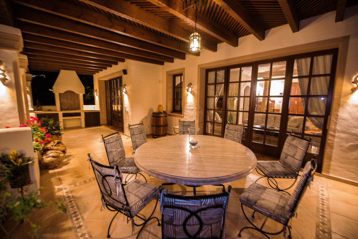 Se vende Villa - Chalet de 8 dormitorios en Costa Del Sol, Málaga, España