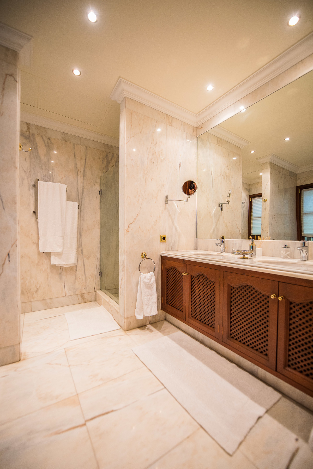 Se vende Villa - Chalet de 8 dormitorios en Costa Del Sol, Málaga, España
