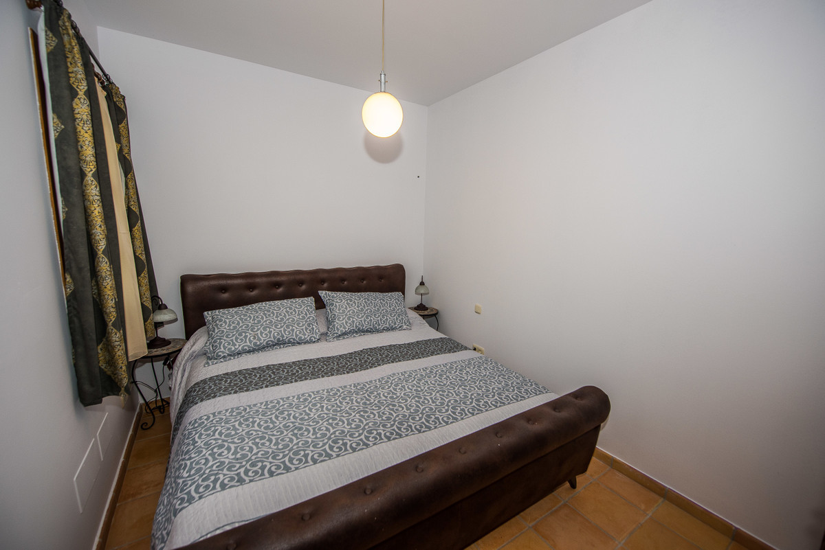 Se vende Villa - Chalet de 8 dormitorios en Costa Del Sol, Málaga, España