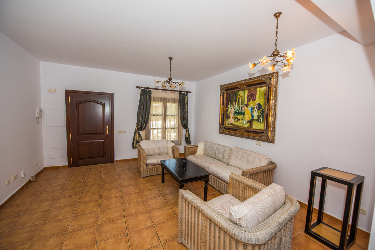 Se vende Villa - Chalet de 8 dormitorios en Costa Del Sol, Málaga, España