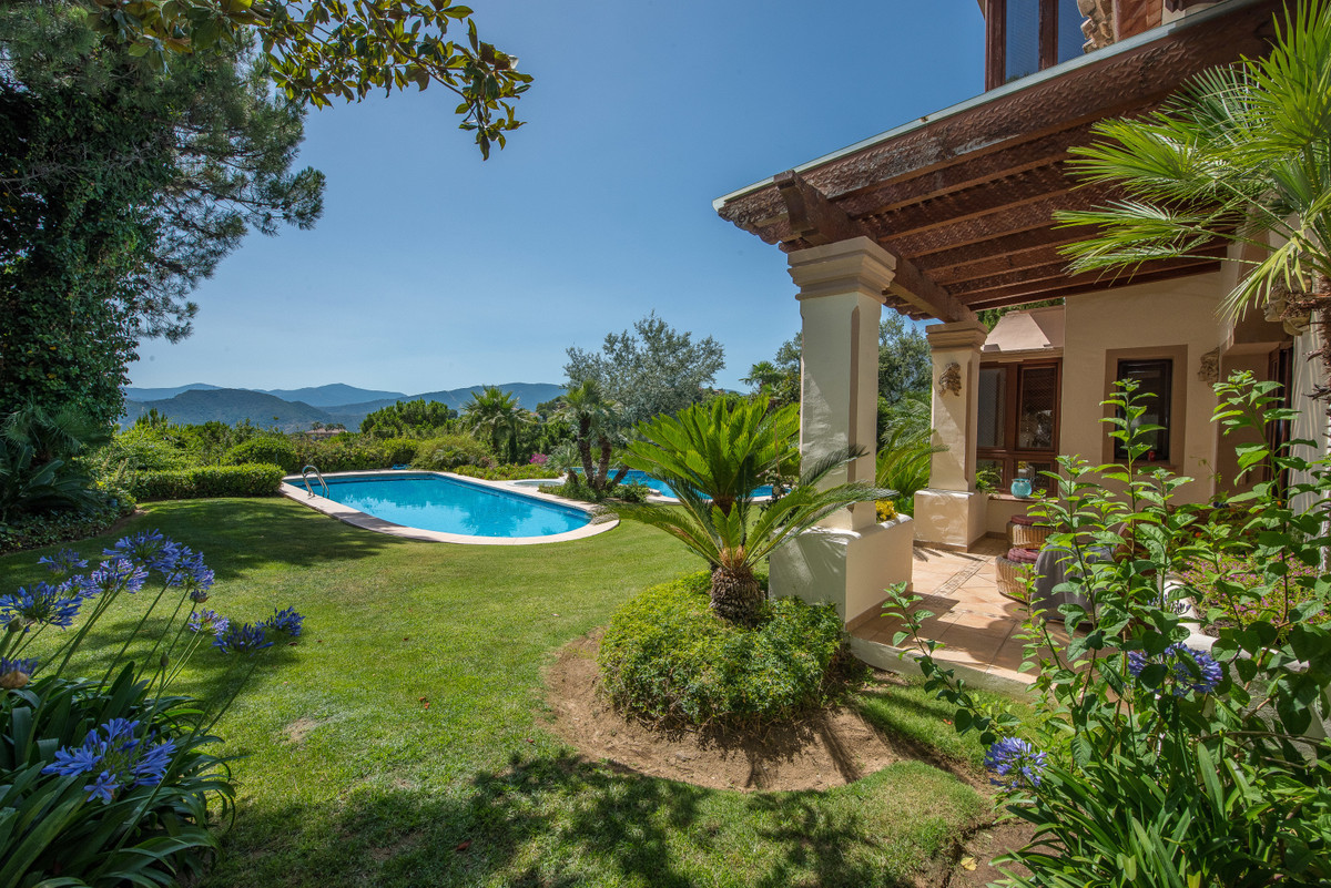 Se vende Villa - Chalet de 8 dormitorios en Costa Del Sol, Málaga, España