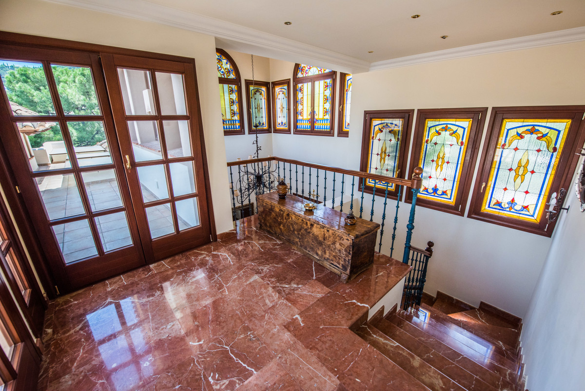 Se vende Villa - Chalet de 8 dormitorios en Costa Del Sol, Málaga, España