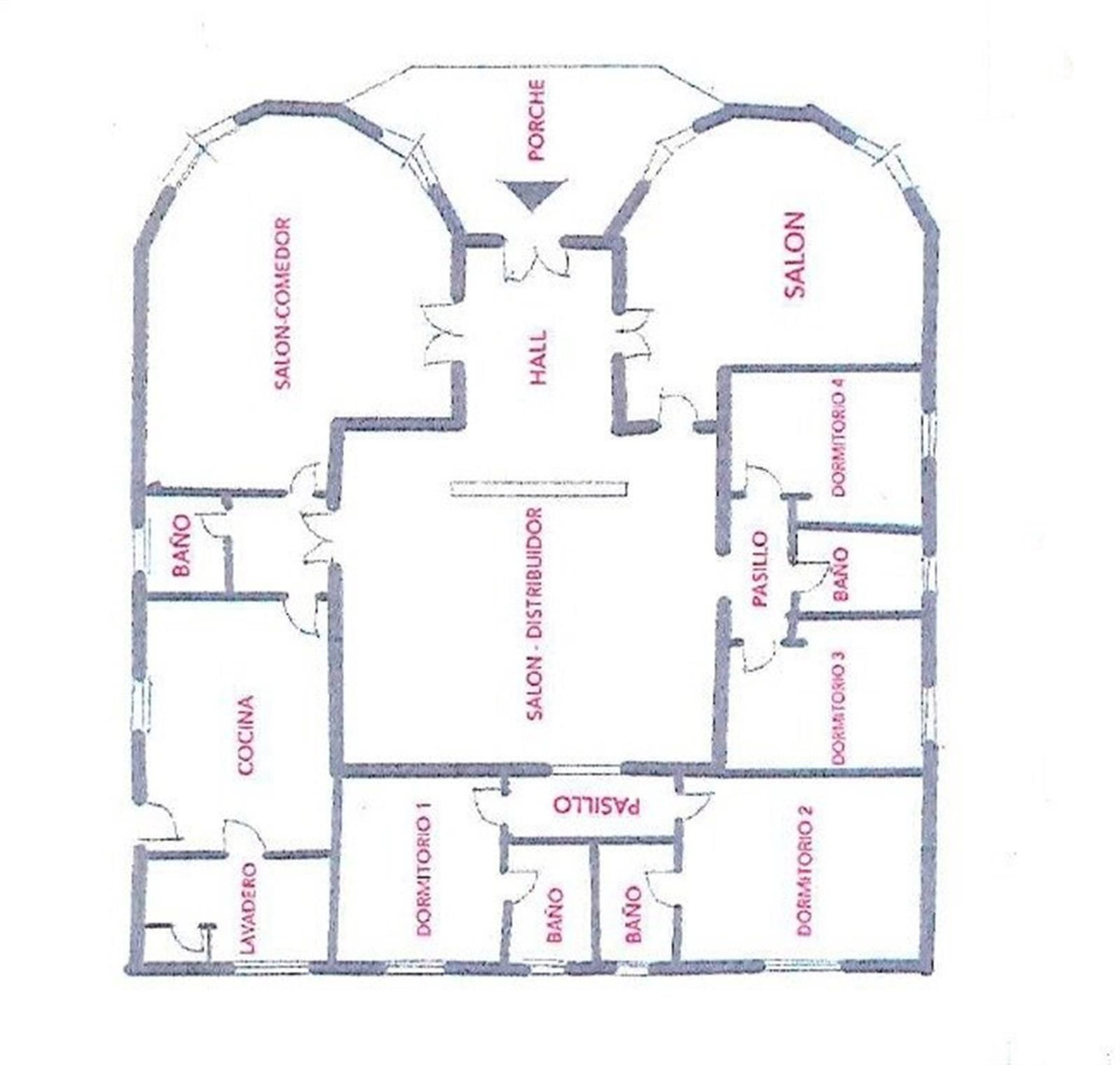 7 Bed Townhouse for sale in Benalmadena Costa Costa Del Sol, Málaga, Spain