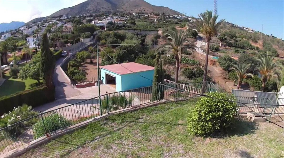 7 Bed Townhouse for sale in Benalmadena Costa Costa Del Sol, Málaga, Spain