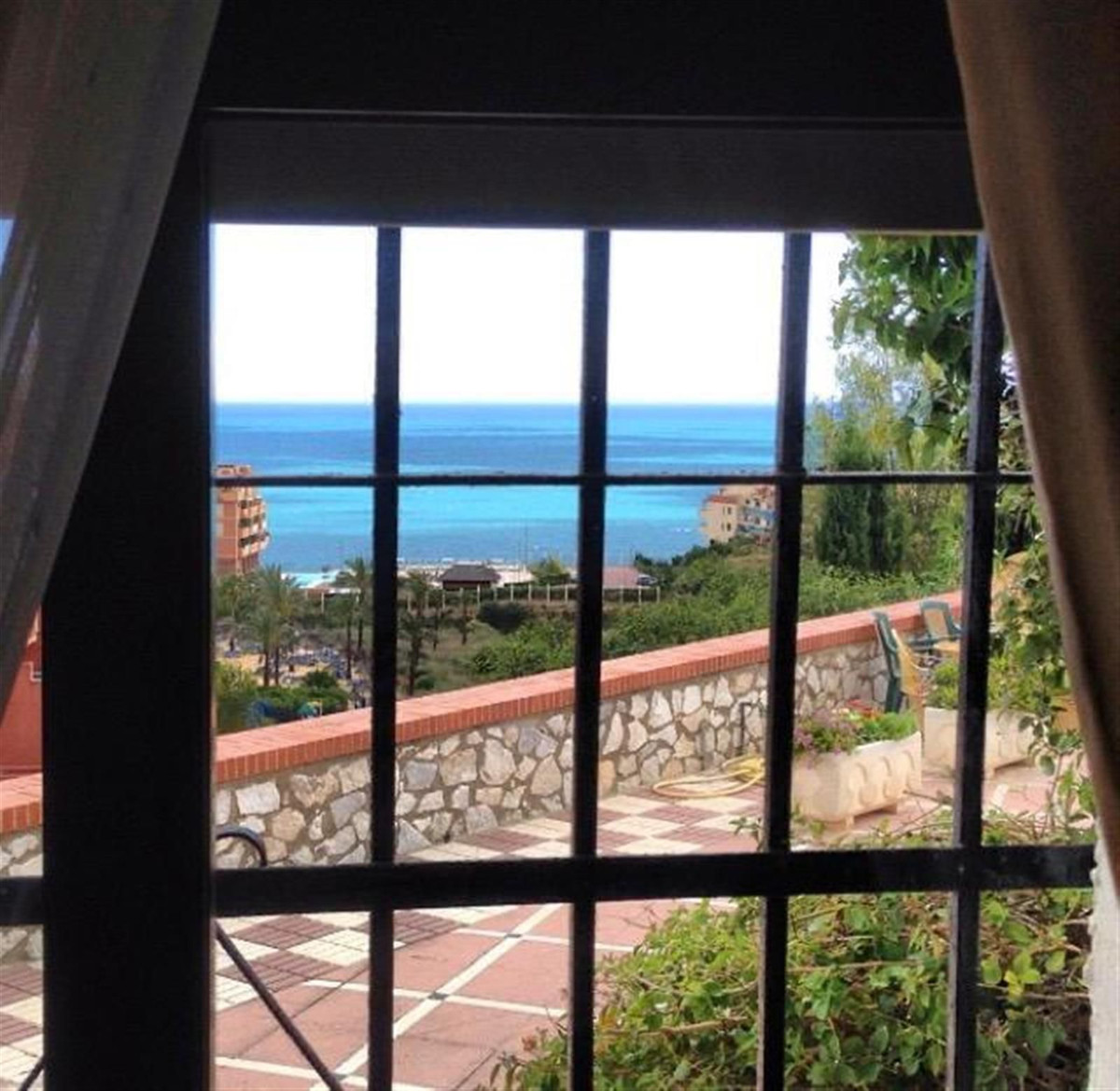 7 Bed Townhouse for sale in Benalmadena Costa Costa Del Sol, Málaga, Spain