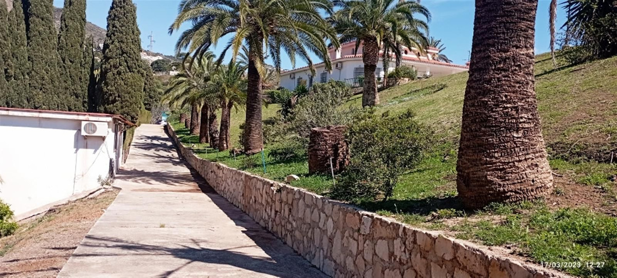 7 Bed Townhouse for sale in Benalmadena Costa Costa Del Sol, Málaga, Spain