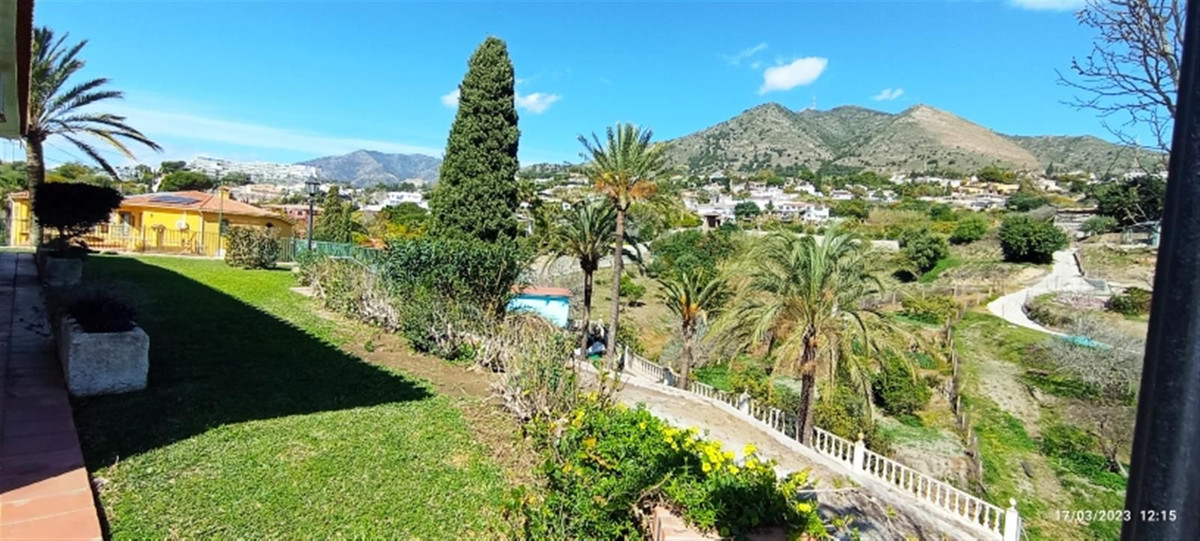 7 Bed Townhouse for sale in Benalmadena Costa Costa Del Sol, Málaga, Spain