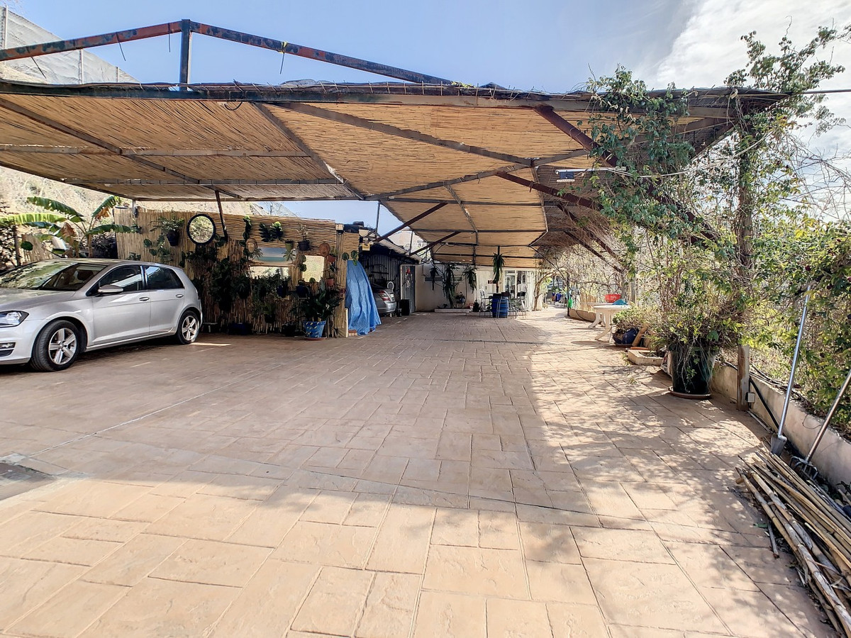 Se vende Villa - Chalet de 3 dormitorios en Costa Del Sol East, Málaga, España